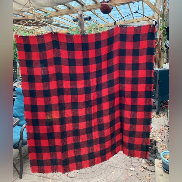 Women’s scarf or shaw - Picture 1 of 1